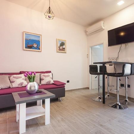 Apartment Toni プーラ エクステリア 写真